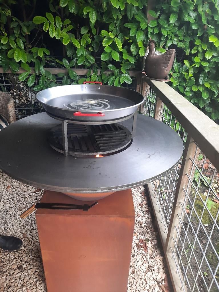 Robuuste BQ  met opslagruimte, Tuin en Terras, Ophalen of Verzenden