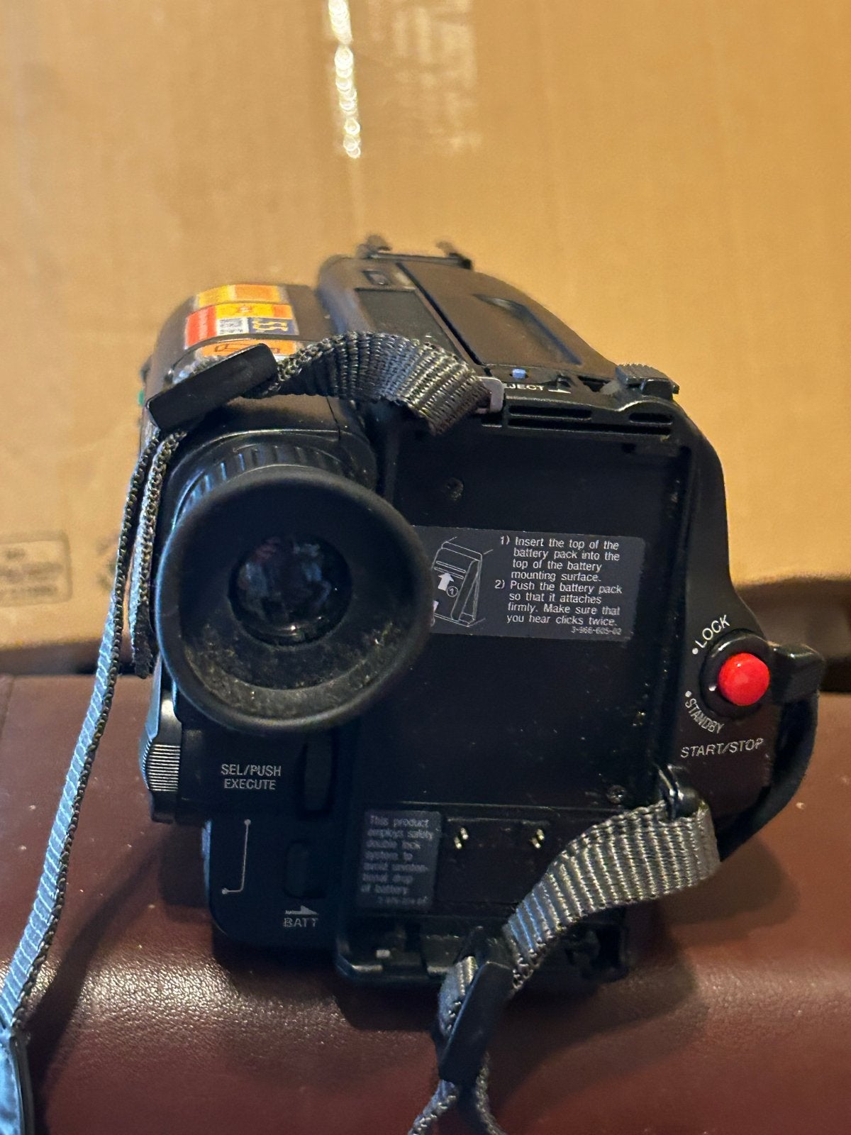 Vintage Sony video camera CCD-TR501E, Gebruikt, Overige soorten, Ophalen of Verzenden, 8 tot 20x