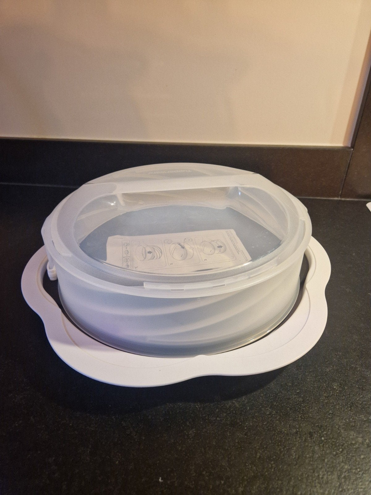 Tupperware Opvouwbare Taartdoos / Draaiplateau, Overige typen, Kunststof, Ophalen of Verzenden, Zo goed als nieuw