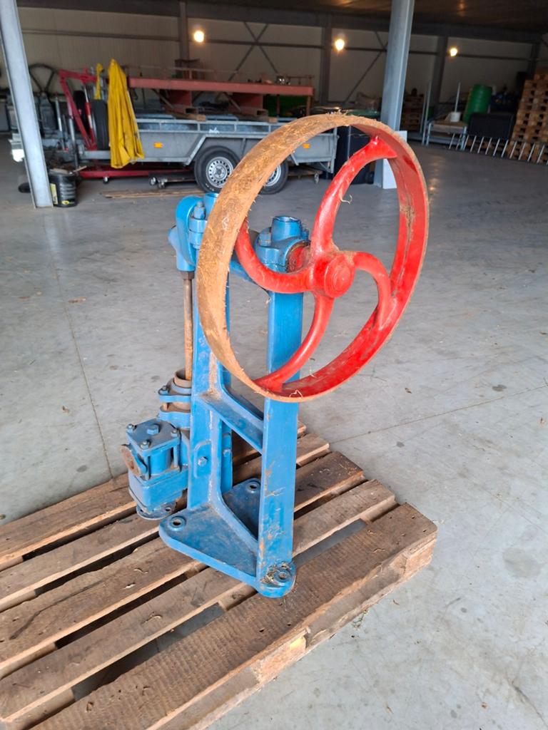 Staande Zuiger Waterpomp stationaire motor, Ophalen of Verzenden