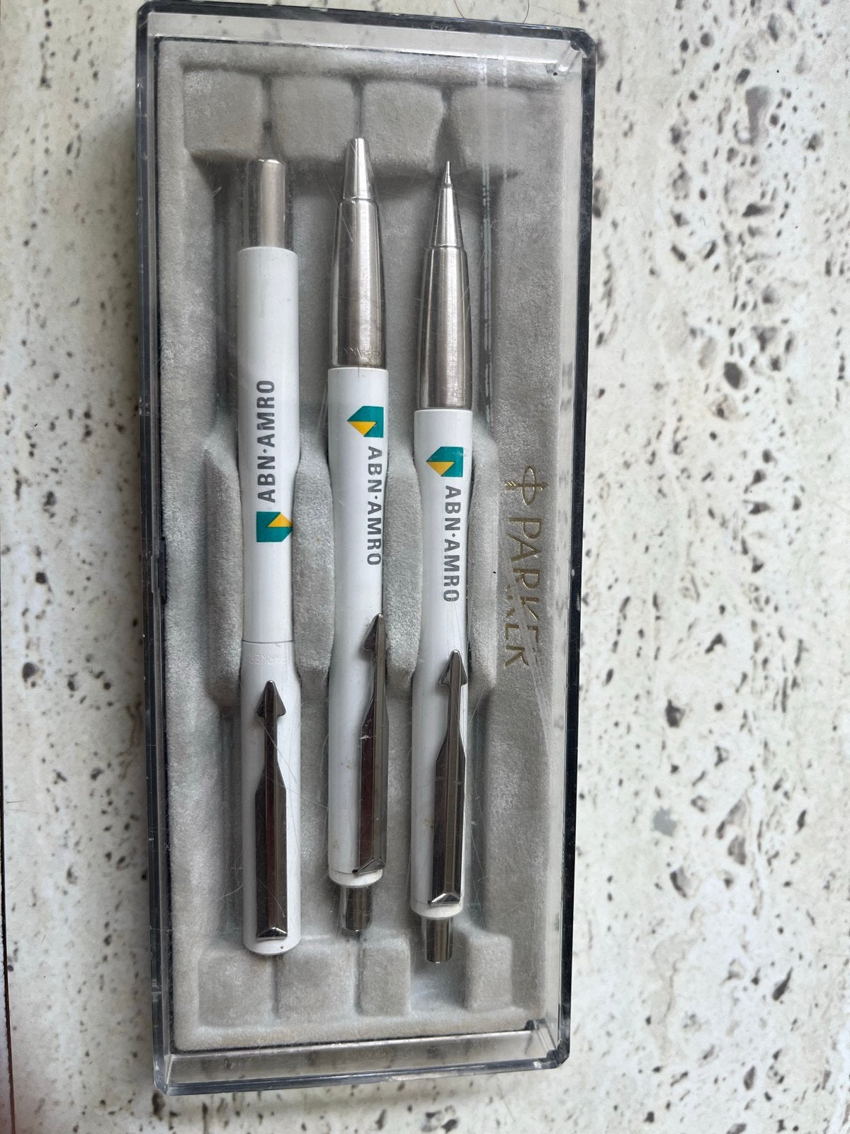 Parker pennenset: 2 balpennen, 1 vulpotlood (ABN AMRO), Pennenset, Parker, Met doosje, Ophalen of Verzenden