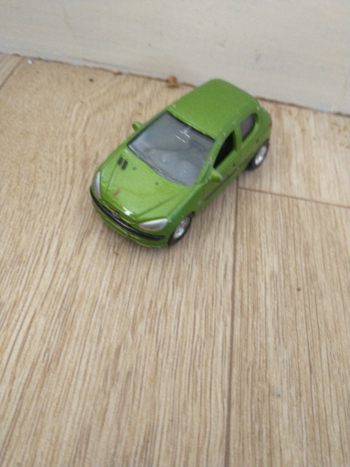 Welly Peugeot 206, Ophalen of Verzenden, Zo goed als nieuw