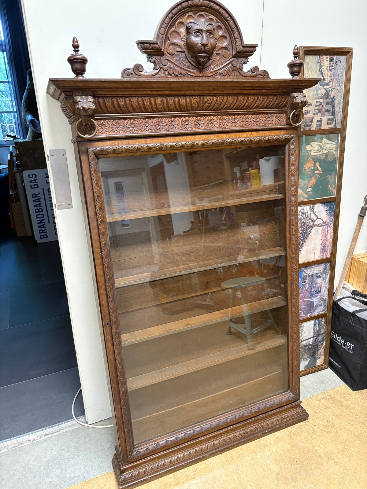 Antiek houten wand vitrine, Huis en Inrichting, Ophalen, Gebruikt, 100 tot 150 cm, 50 tot 100 cm