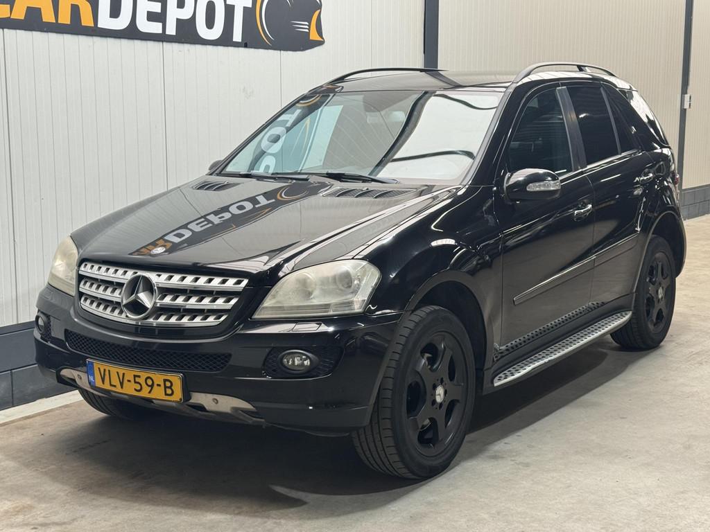 Mercedes-Benz M-klasse 280 CDI, Auto's, Automaat, Gebruikt, 190 pk, Leder en Stof