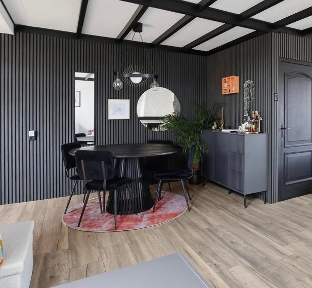 Ronde eettafel met 3 stoelen te koop!, Ophalen, Zo goed als nieuw, Rond, 100 tot 150 cm