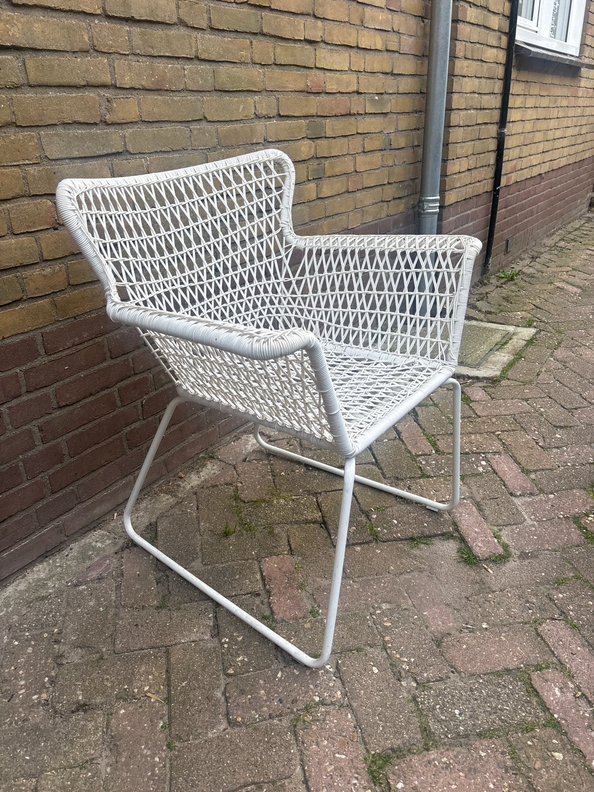 Ikea Högsten stoel - Witte buitenstoel, Kunststof, Gebruikt, Wit, Ophalen of Verzenden
