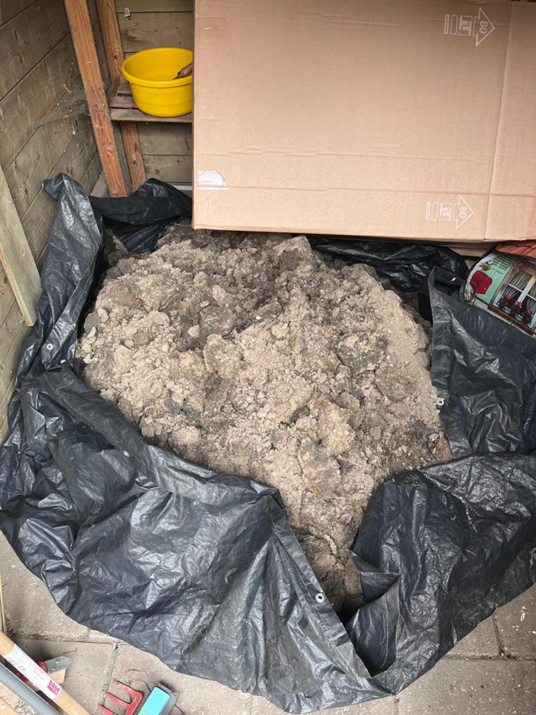 Free garden sand, Ophalen, Zo goed als nieuw