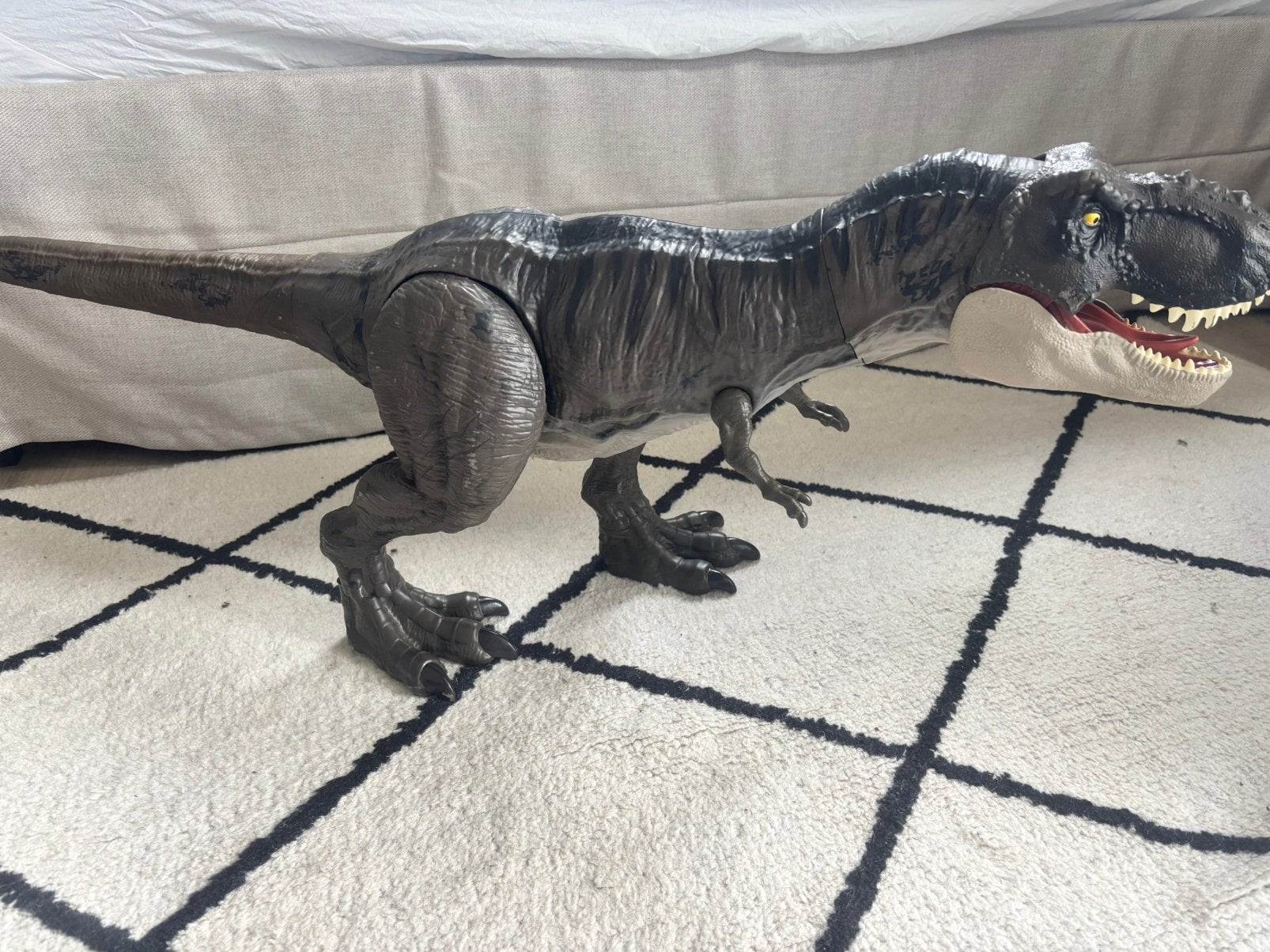 Grote dino, Ophalen, Zo goed als nieuw