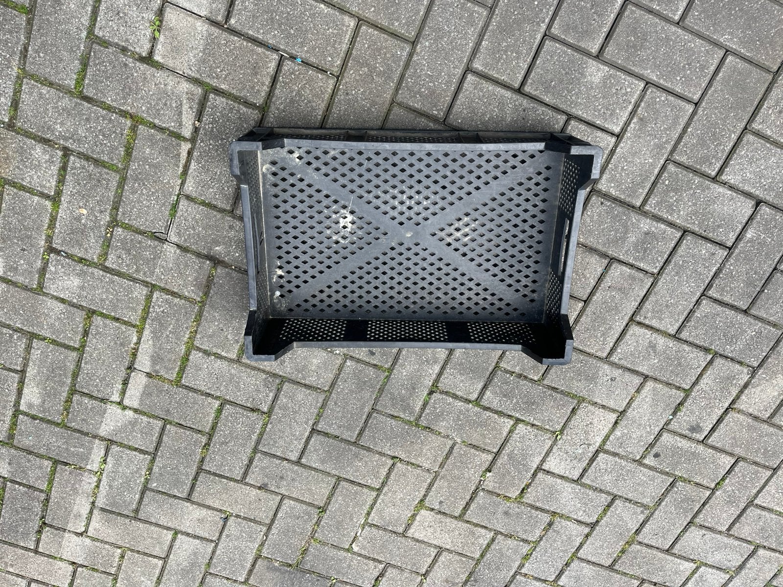 Plastic kratten, Gebruikt, 40 tot 60 cm, 50 tot 75 cm, Minder dan 35 cm