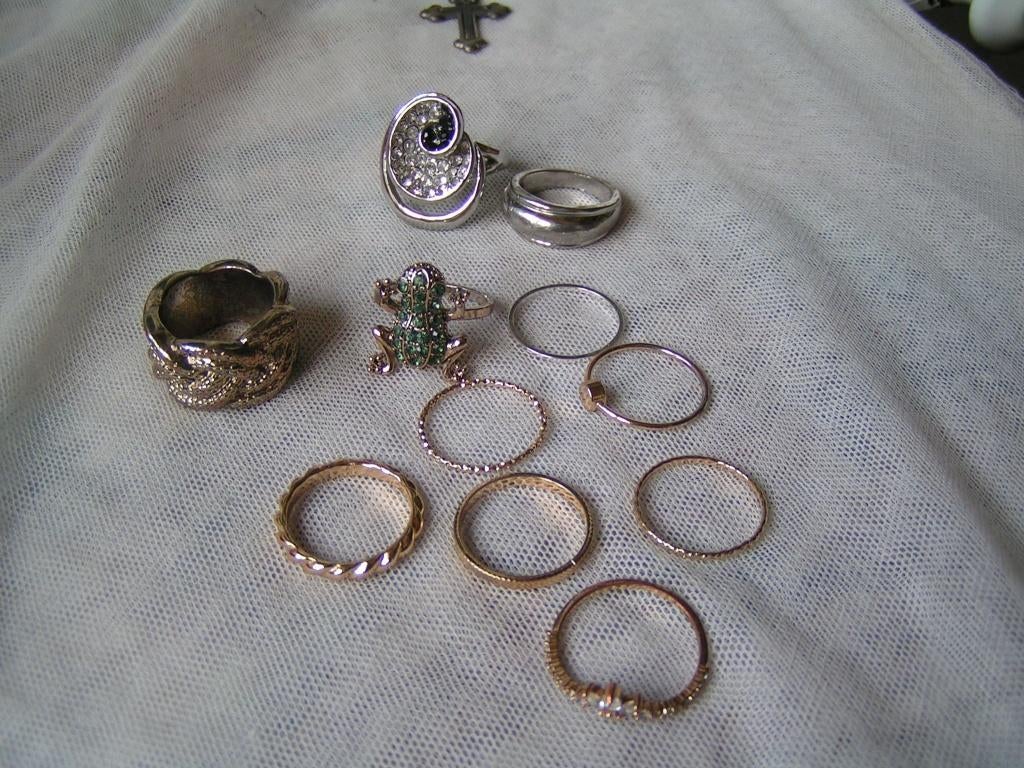 11 ringen nr XX 404, Verzenden, 17 tot 18, Dame, Zilver