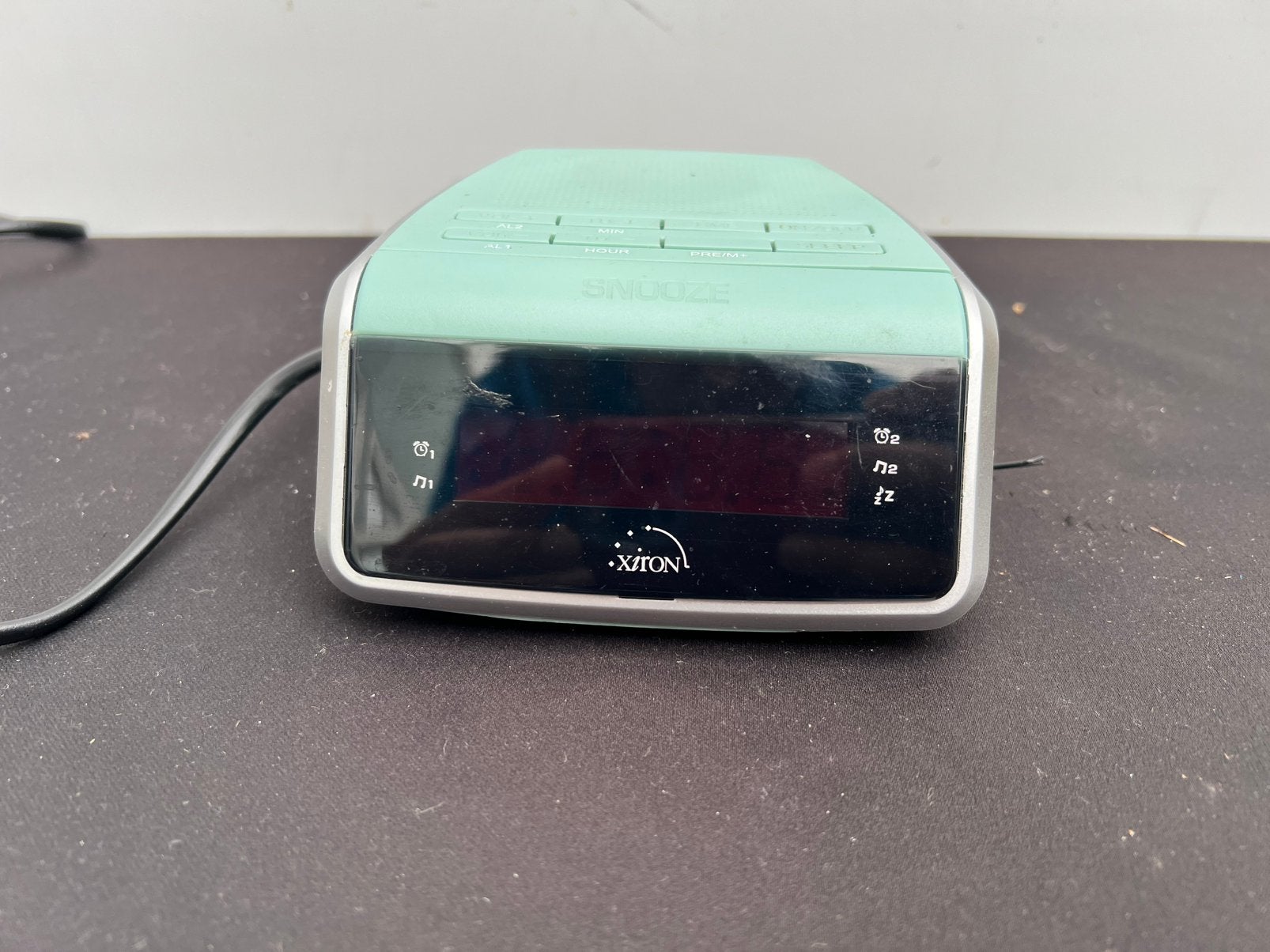 Te Koop Wekker Radio Xiron Turquoise Digitaal, Ophalen of Verzenden, Zo goed als nieuw, ., .
