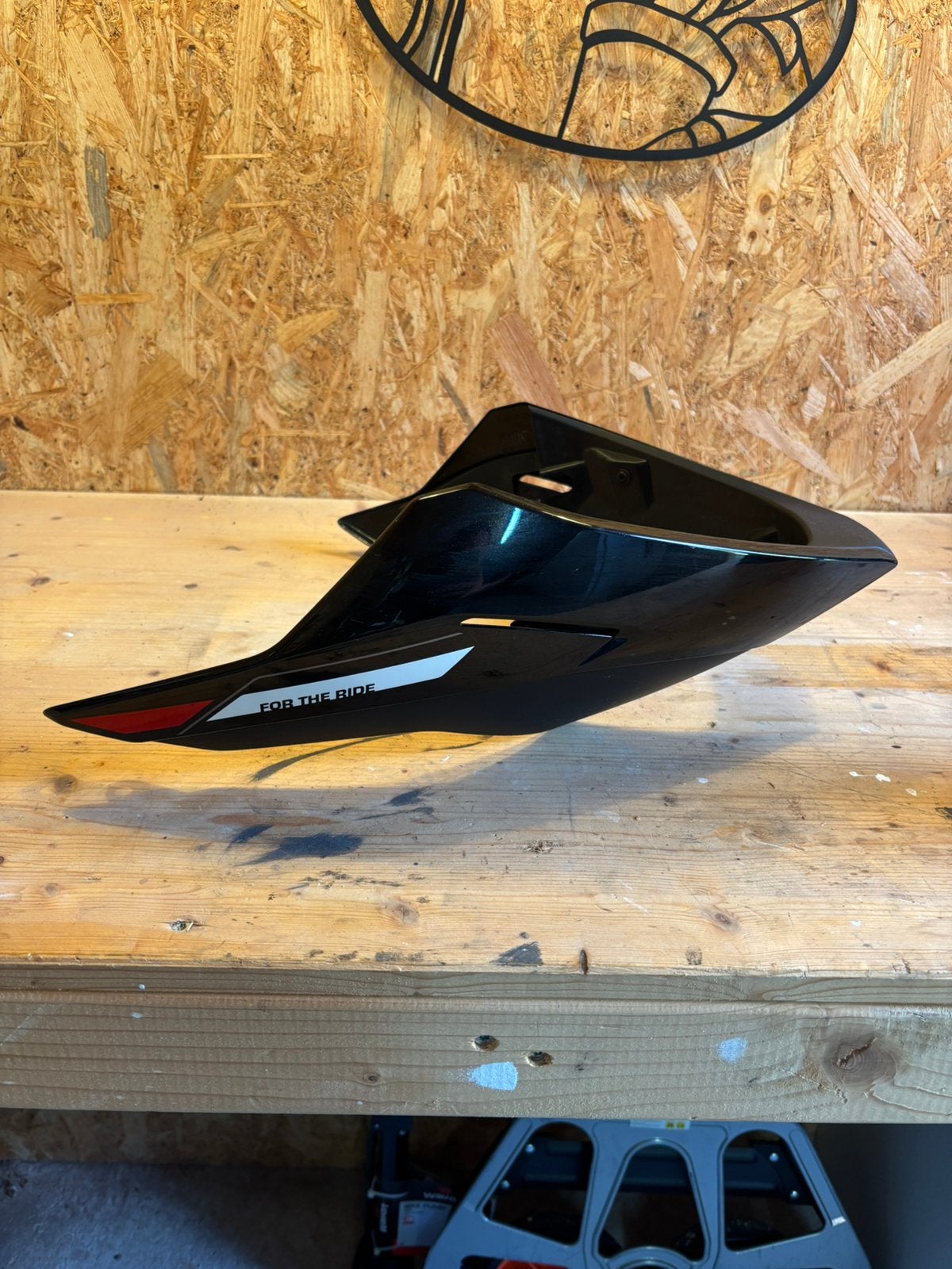 Bellypan Triumph Street Triple R 765 2023-2026, Ophalen