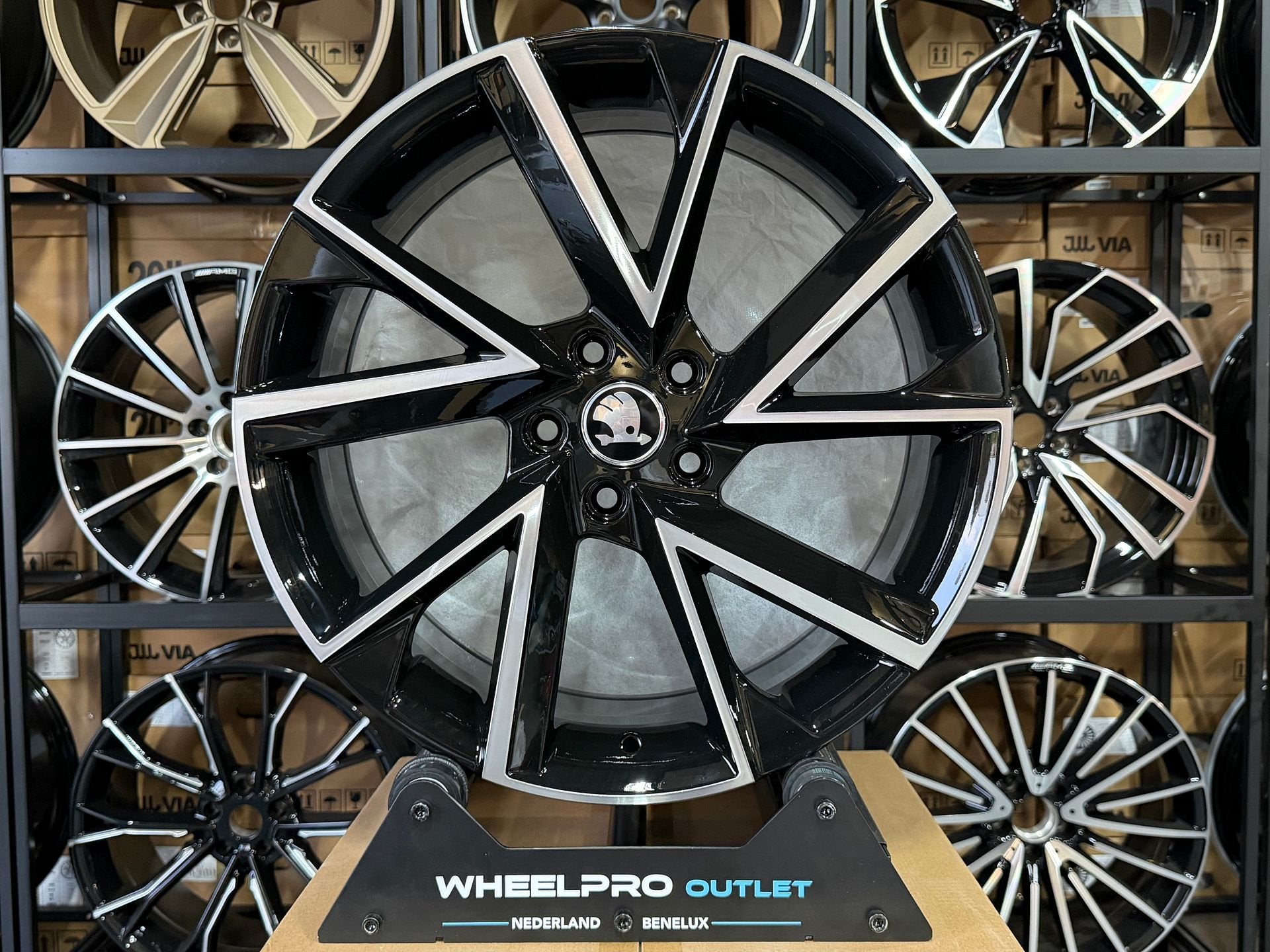 19" SKODA RS Look Sportvelgen SKODA OCTAVIA KODIAQ KAROQ VW, Auto-onderdelen, Banden en Velgen, Velg(en), -, -, Nieuw