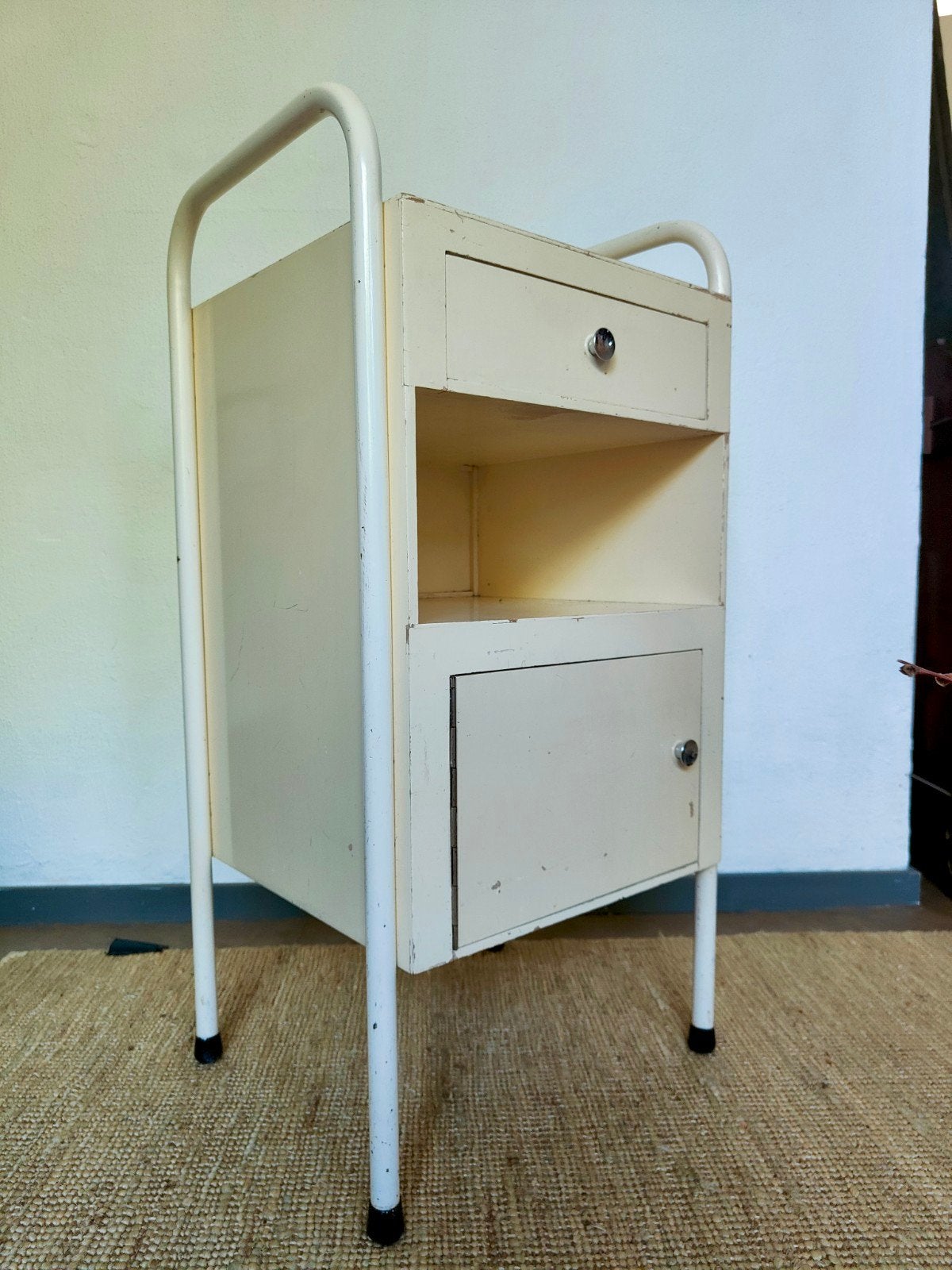 Vintage houten ziekenhuis kastje met metalen frame, Huis en Inrichting, Ophalen, Gebruikt, 1 of 2 laden, 50 tot 100 cm