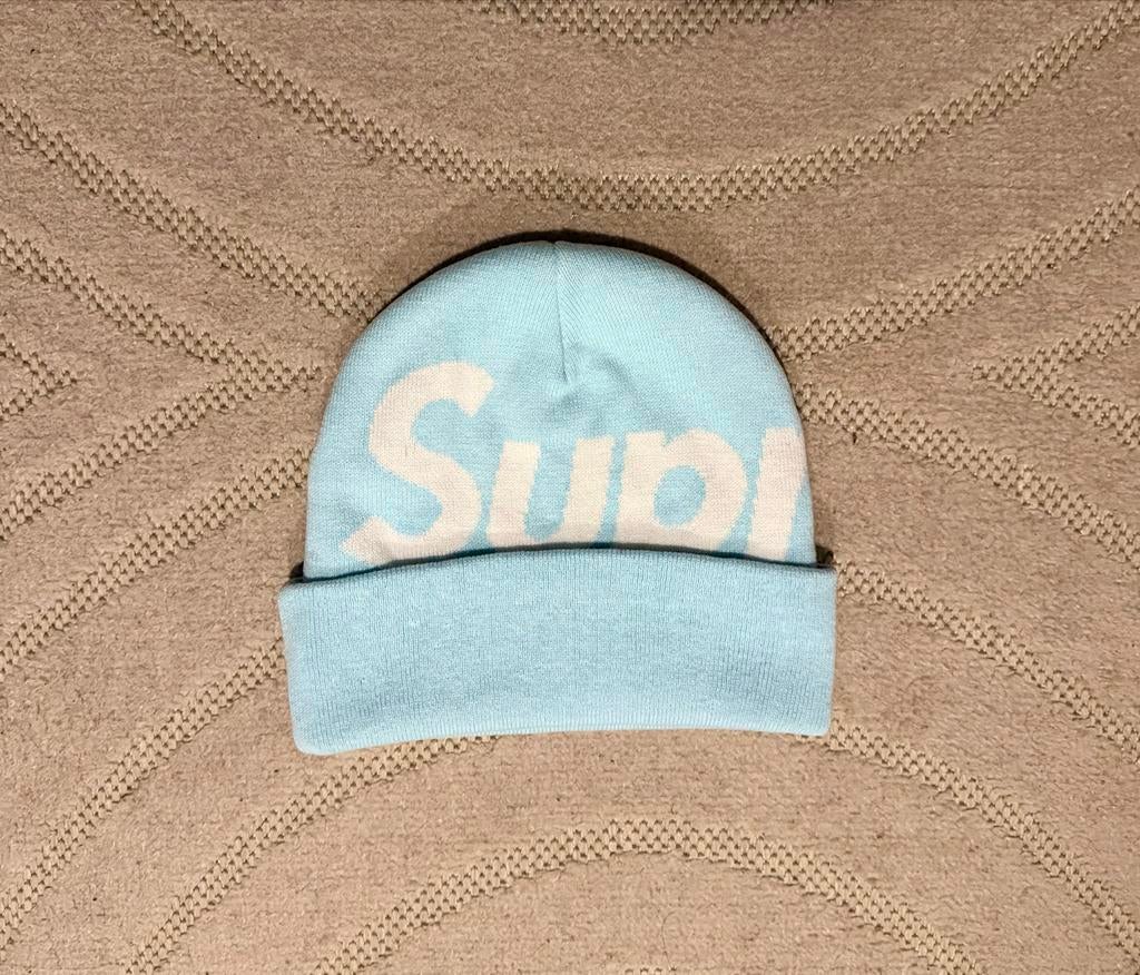 Supreme Beanie Lichtblauw, Ophalen of Verzenden, Nieuw, Maat 38/40 (M), Muts