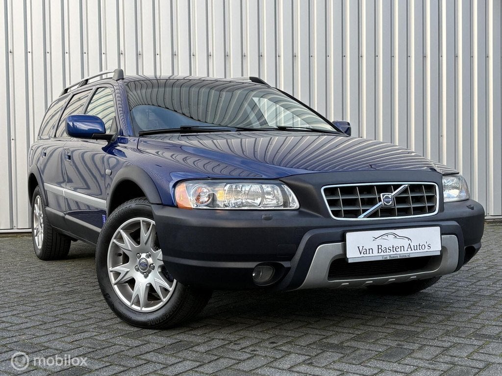 Volvo XC70 2.5 T AWD Ocean Race | Aut | Leder | Youngtimer |, Auto's, Volvo, Automaat, Stoelverwarming, Zwart, Blauw