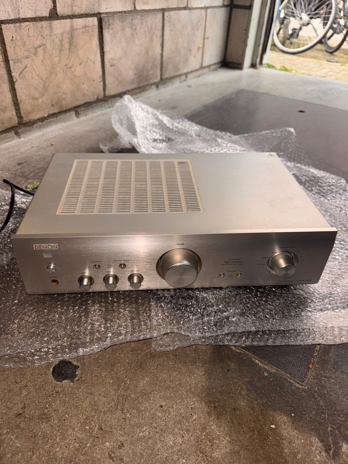 Denon PMA-720AE versterker zilver – stereo versterker, Denon, Ophalen of Verzenden, Zo goed als nieuw, 60 tot 120 watt