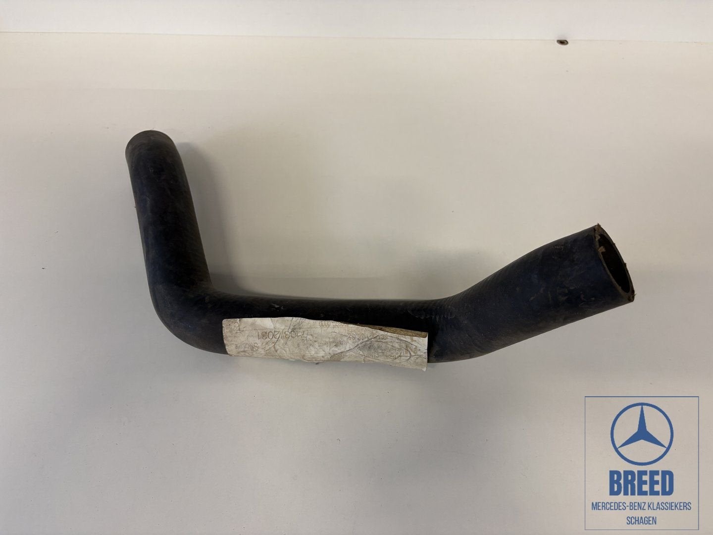 NOS radiateurslang onder Mercedes-Benz W601 W602 W611 T1 TN, -, Nieuw, Ophalen of Verzenden, -