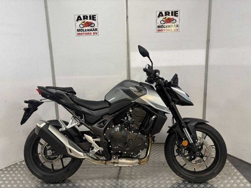 Honda CB750 (bj 2026), Motoren, 2 cilinders, HONDA, Bedrijf, Onbekend