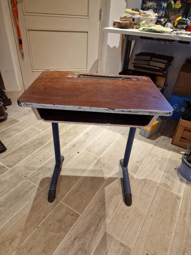 Kinderbureau klasbureau vintage jaren 70 80 klaslokaal buro, Ophalen, Opbergruimte, Gebruikt, 60 cm
