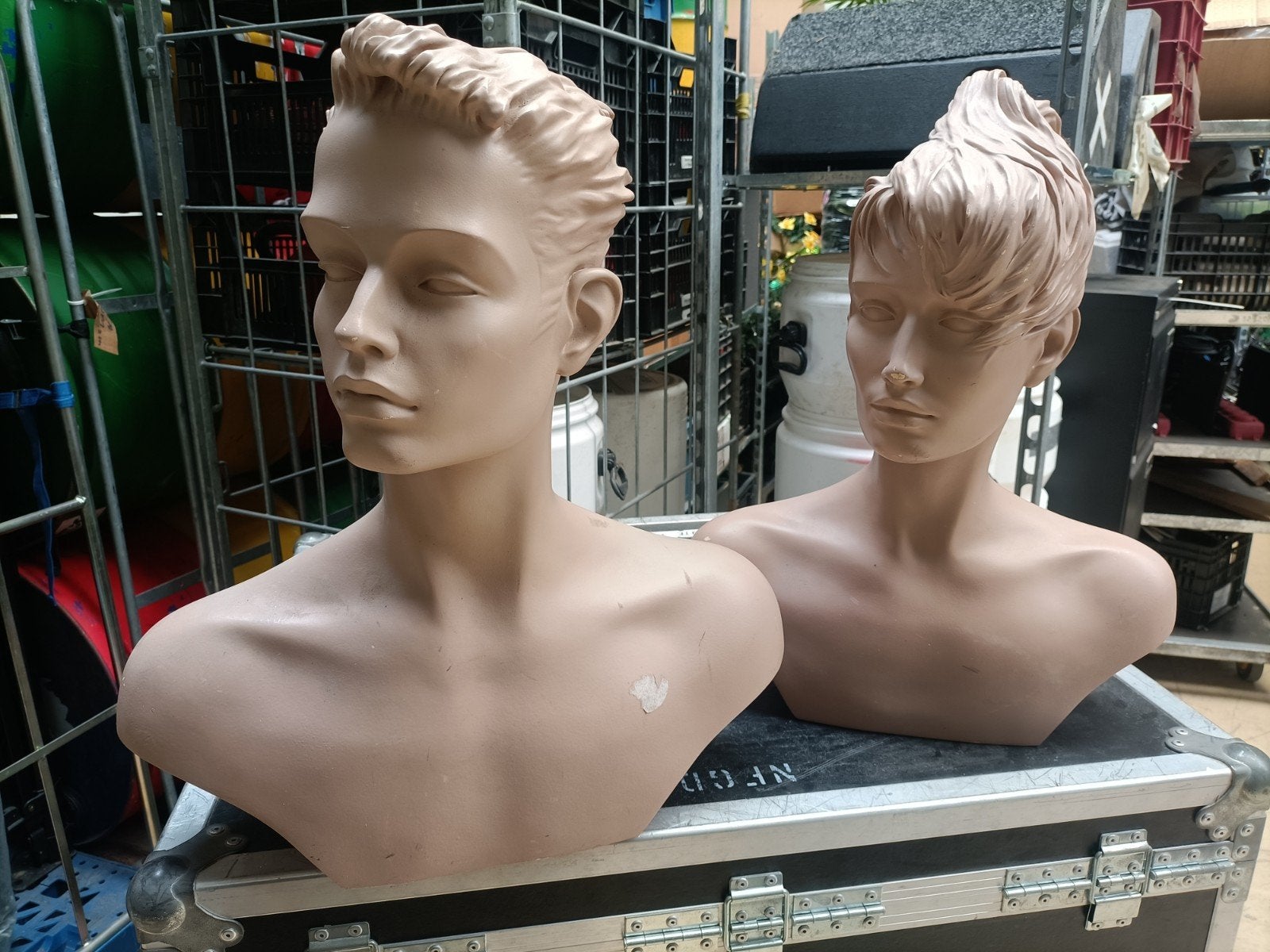 Set van 2 etalagepoppen, torso's met haar, Ophalen