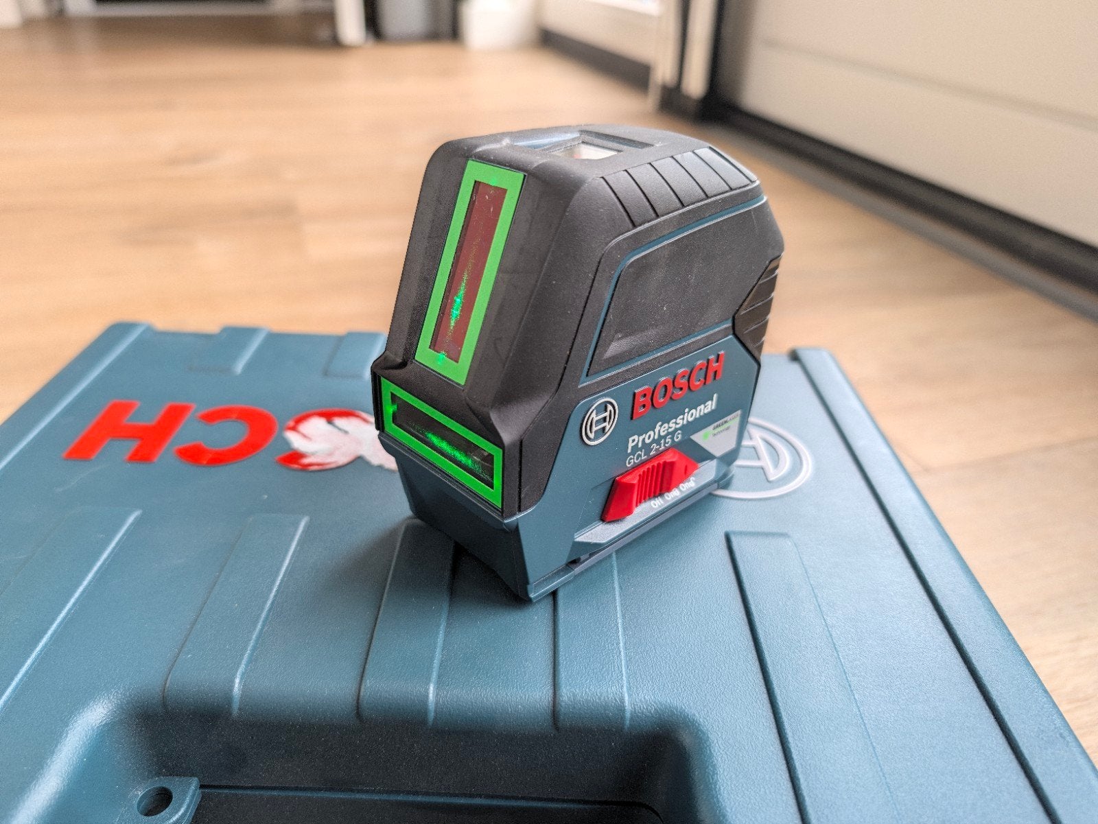 Bosch GCL 2-15 G Kruislijnlaser met koffer en accessoires, Ophalen of Verzenden, Gebruikt, Overige typen, Bosch