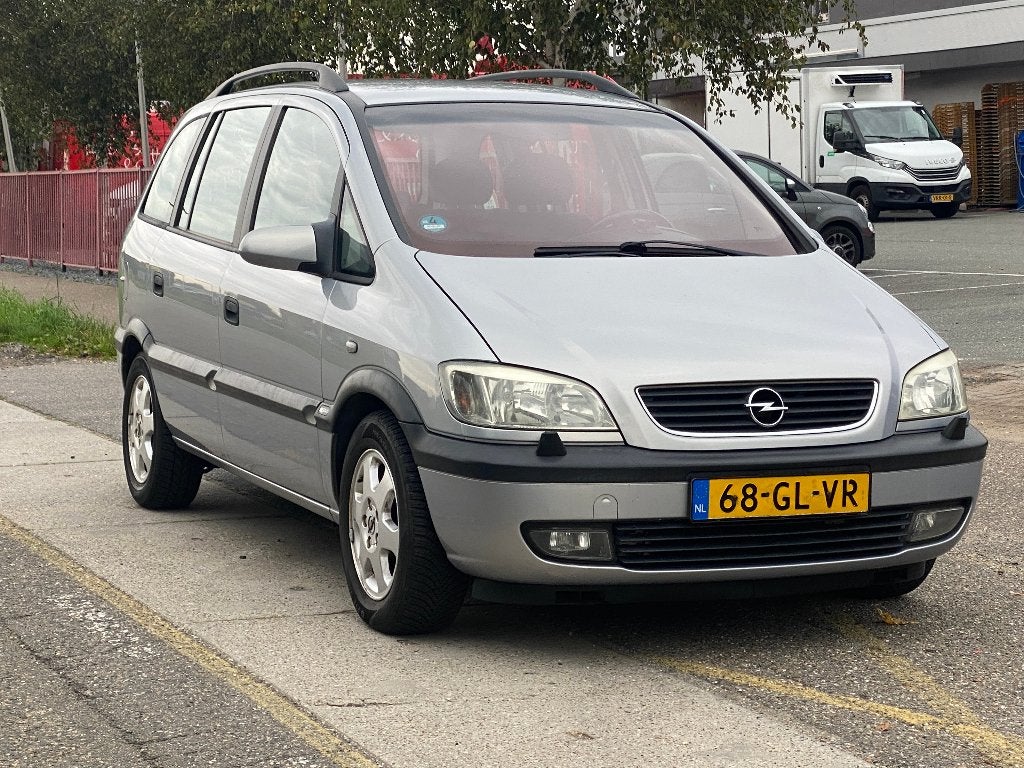 Opel Zafira 2.2 16V Automaat 2001 Grijs 7 Pers 180283 Km, Auto's, Dealer onderhouden, Stof, 4 cilinders, 7 stoelen