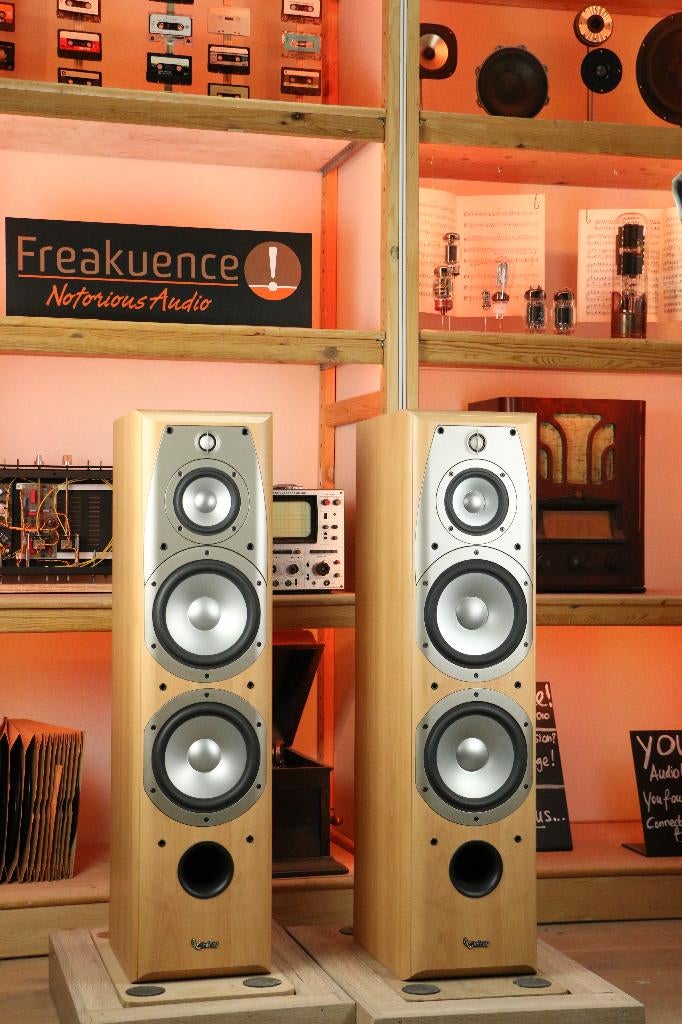 Infinity Infinity Alpha 50. Relaxte luistersessie?, Overige merken, Ophalen of Verzenden, Zo goed als nieuw, /