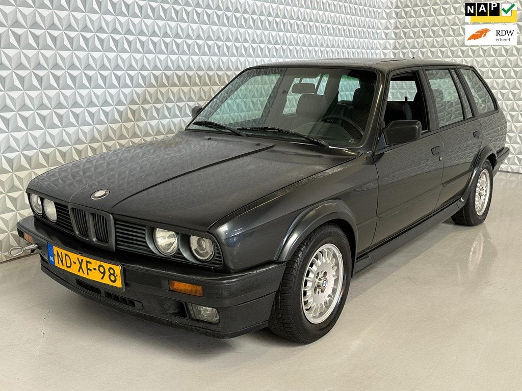 BMW 3-serie Touring 325iX Leder interieur + Schuifdak (LEES, Auto's, BMW, Bedrijf, Te koop, iX, 4x4, Lederen bekleding, Lichtmetalen velgen