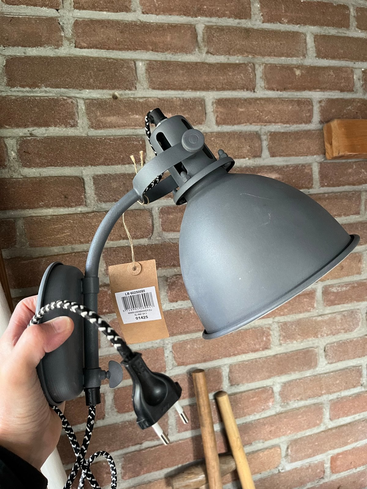 Wandlamp industrieel grijs - Leen Bakker, Ophalen, Nieuw