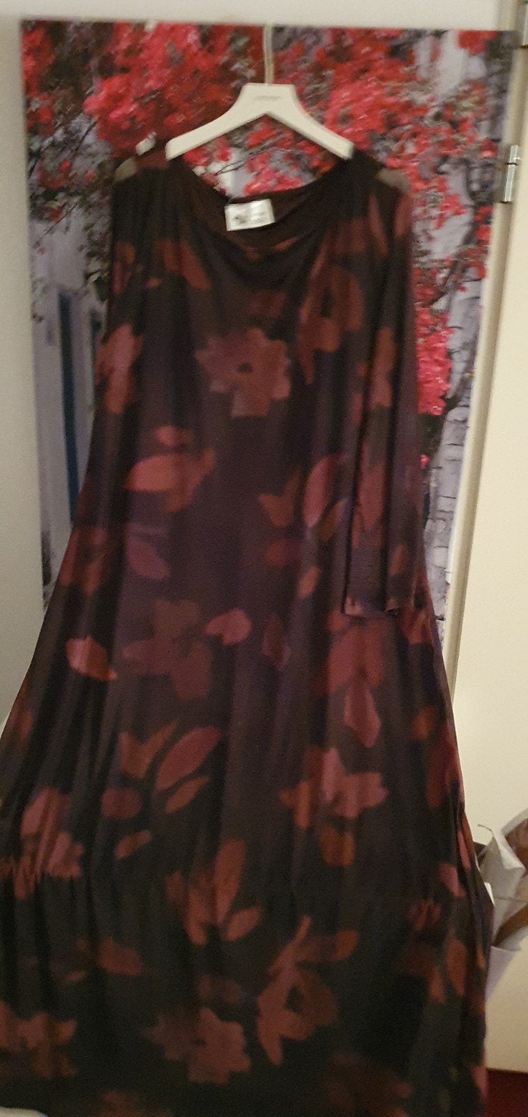 Setter lady  lange jurk mt 52 oksel is 70 cm lengte 170cm, Kleding | Dames, Verzenden, Nieuw, Maat 46/48 (XL) of groter, Onder de knie