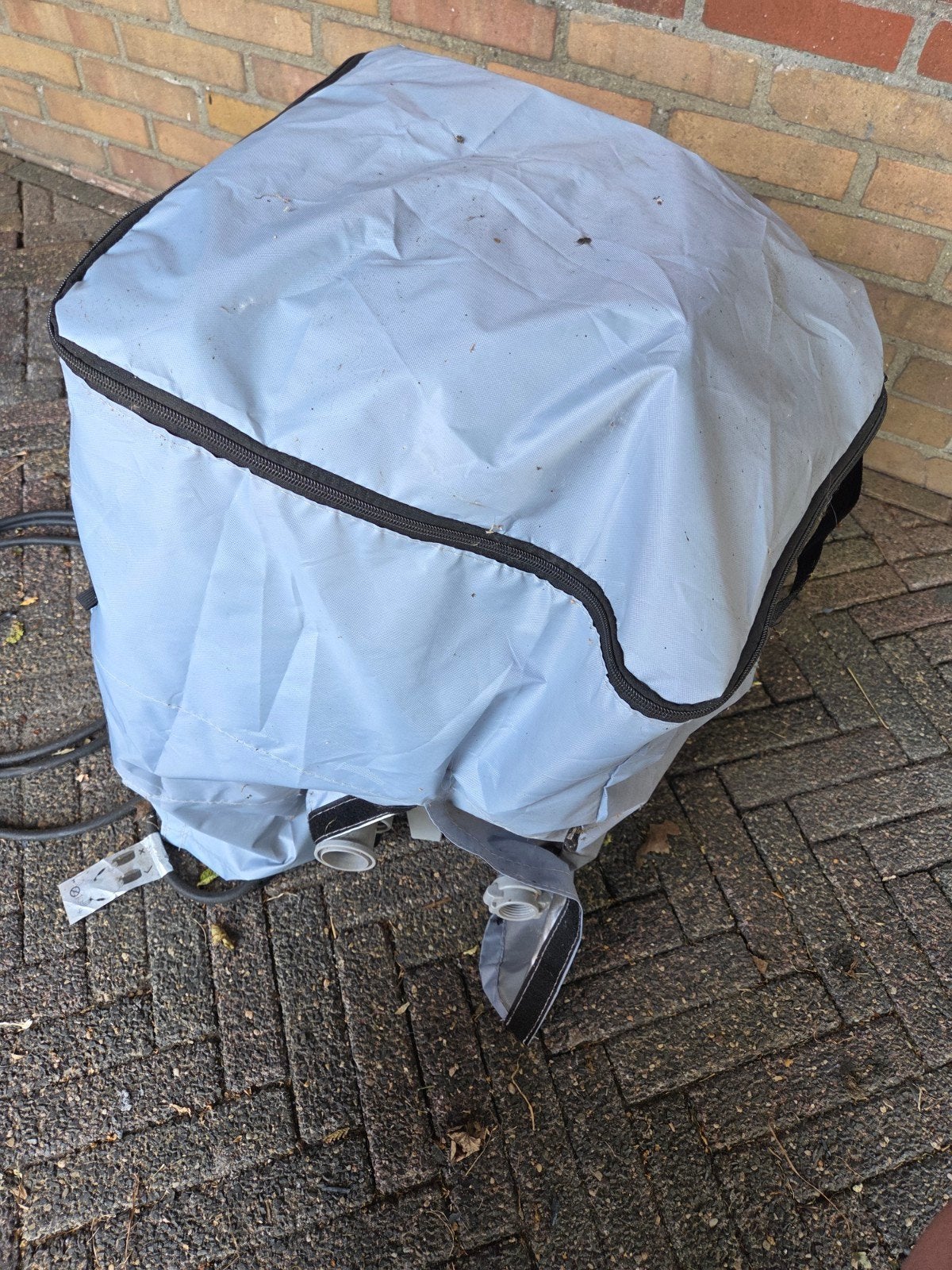 Te koop isolatie hoes voor jacuzipomp, Ophalen