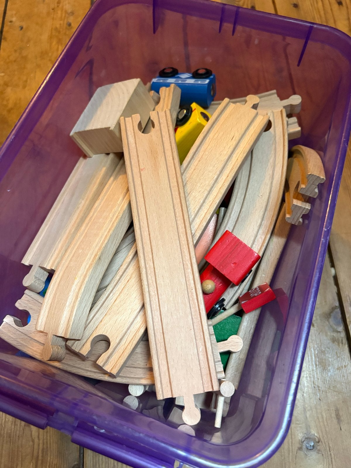 Houten treinbaan met diverse accessoires, Ophalen of Verzenden, Gebruikt, Overige typen