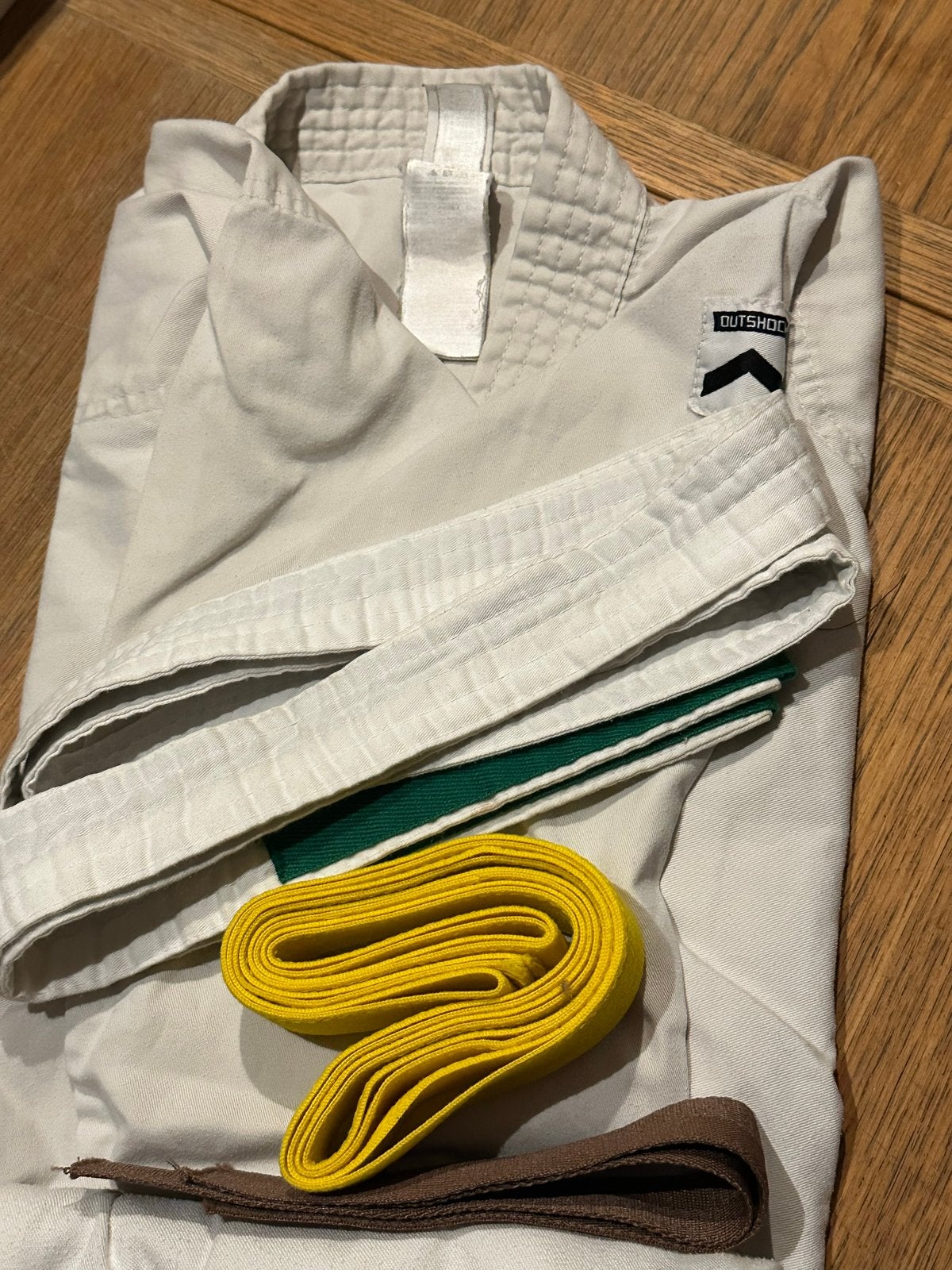 Judo/karate pak maat 140 met banden, Ophalen, Gebruikt, Maat XS of kleiner, Judo