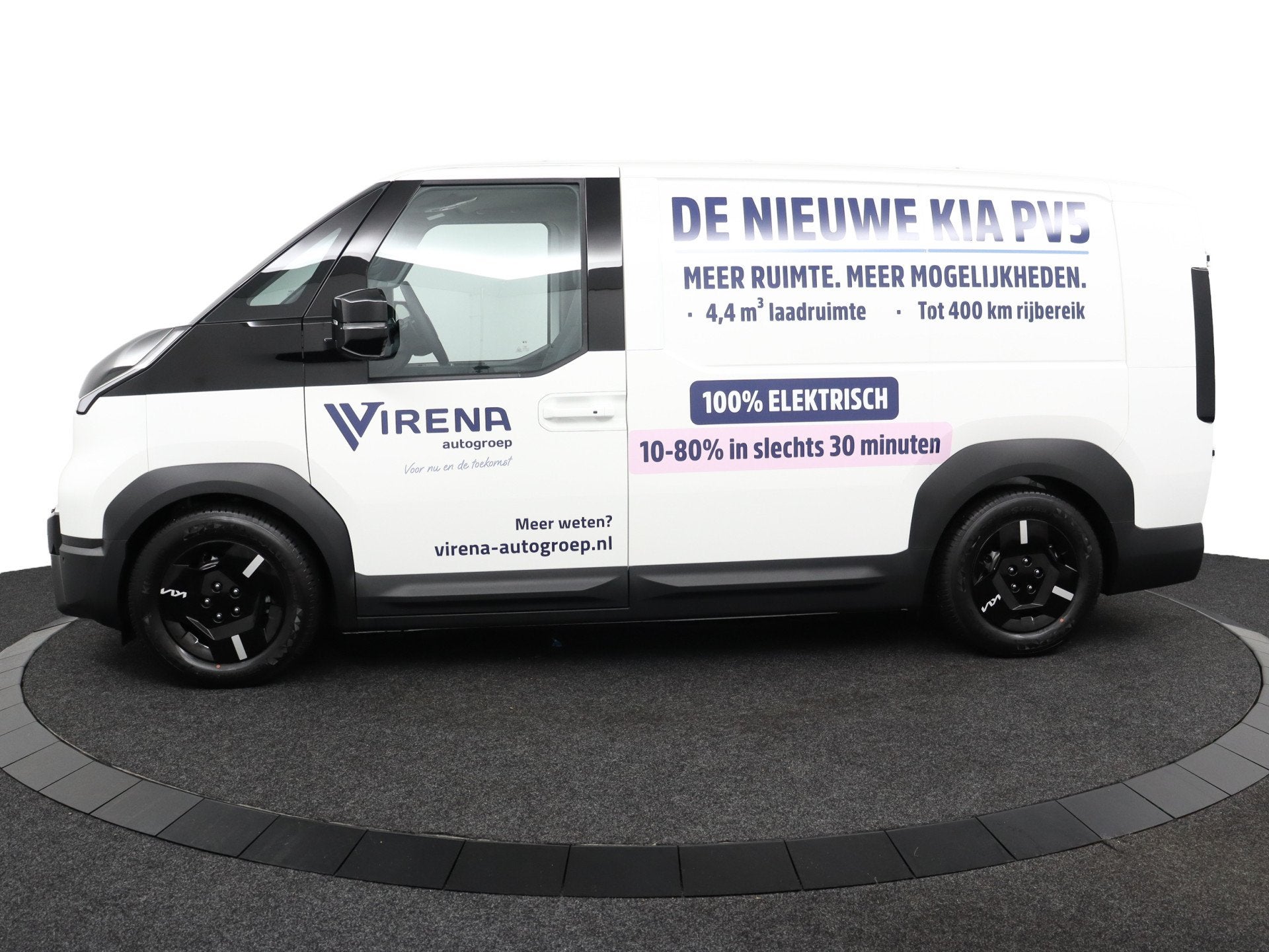 Kia PV5 L2H1 Plus 71.2 kWh *DEMO* Vehicle-to-Load - Stoel en, Auto's, 660 min, Stof, Kia, Zwart
