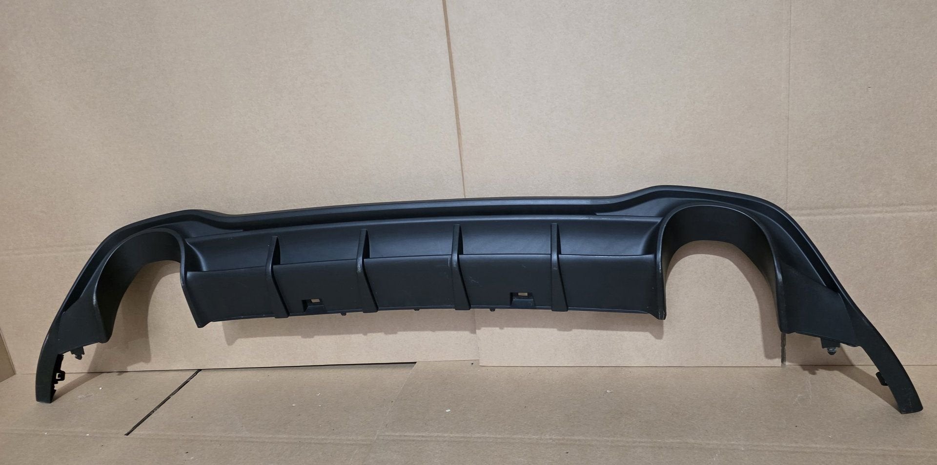 Diffuser VW Golf 8 VIII GTI CLUBSPORT ORIGINEEL 5H6807568G, Gebruikt, -, Ophalen of Verzenden, Achter