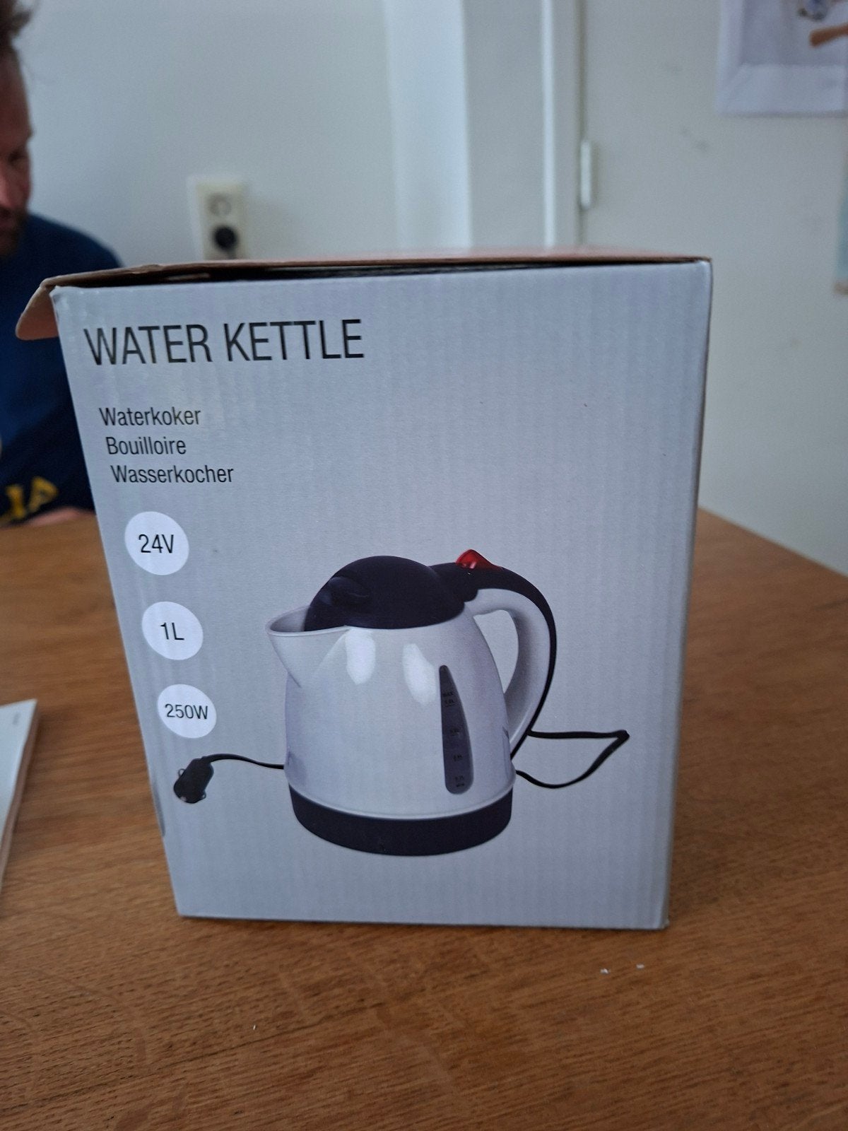 Carpoint Waterkoker 24V 1L - Ideaal voor onderweg, Witgoed en Apparatuur, Waterkokers, 1 tot 2 liter, Ophalen of Verzenden, Nieuw