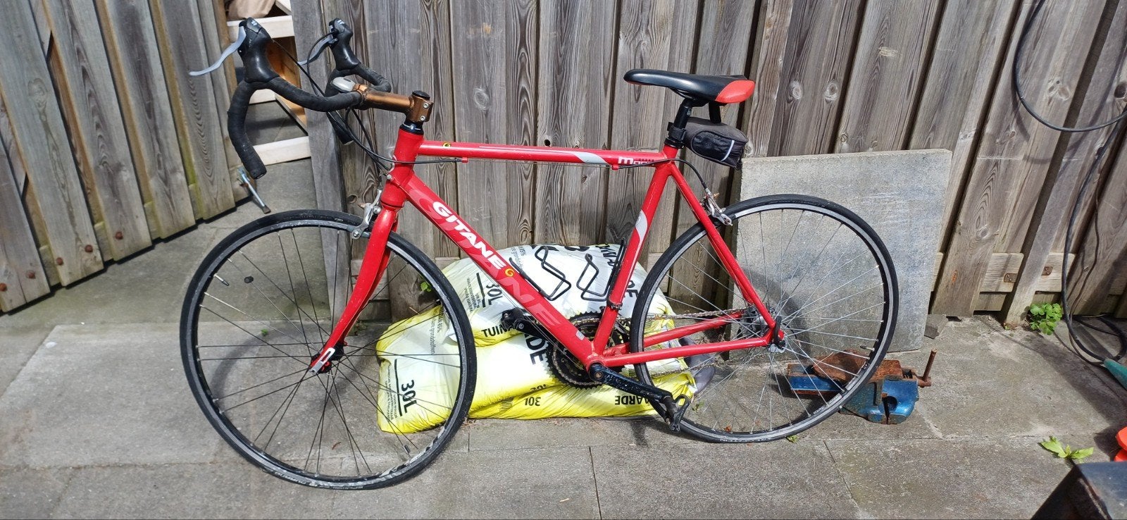 Gitane racefiets met korf - Ideaal voor woon-werkverkeer, Fietsen en Brommers, Fietsen | Racefietsen, Overige merken, 28 inch