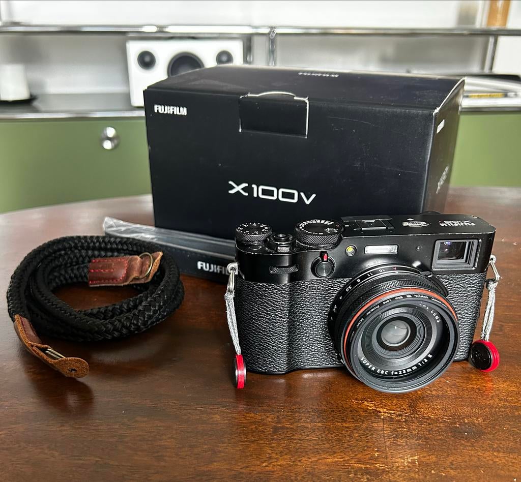 FujiFilm X100V - Zo goed als nieuw, garantie, originele doos, Ophalen, Compact, Zo goed als nieuw, Fuji