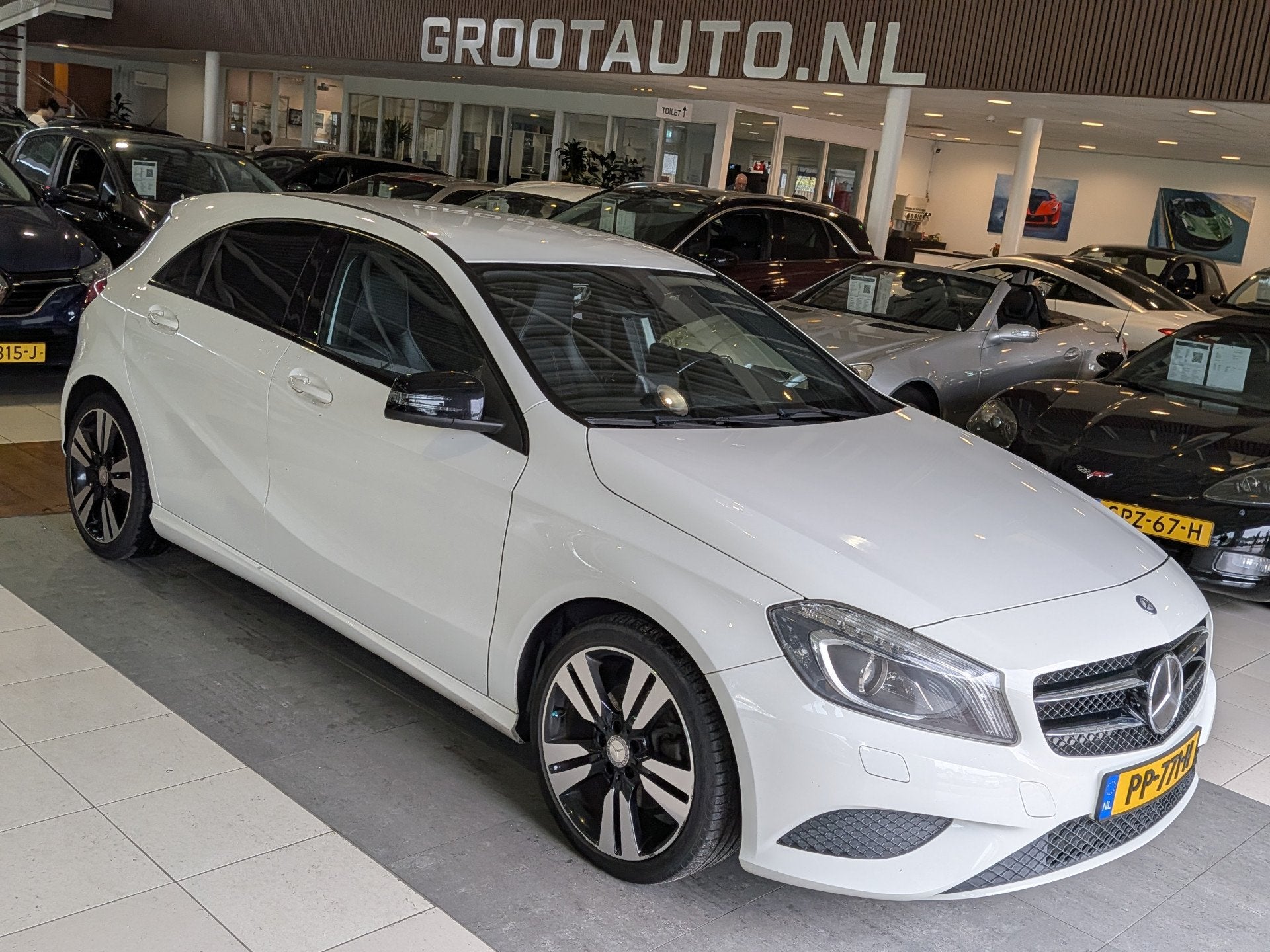 Mercedes-Benz A-Klasse 180 Ambition Airco, Stuurbekrachtigin, Auto's, Voorwielaandrijving, Gebruikt, Leder en Stof, 1595 cc