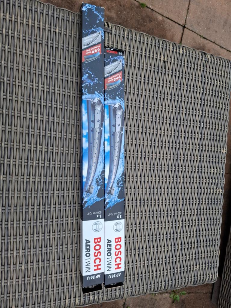 Nieuwe Bosch Aerotwin ruitenwissers (AP16U & AP24U), Ophalen of Verzenden, Nieuw, BMW