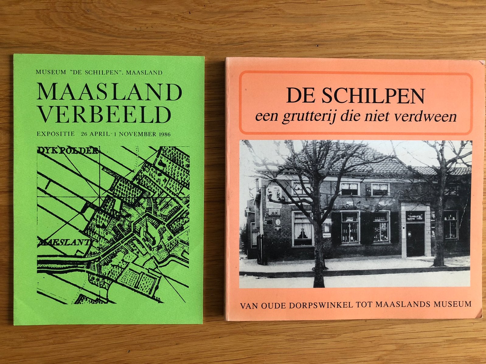 2 boekjes Schilpen Maasland, Boeken, Ophalen of Verzenden, Gelezen