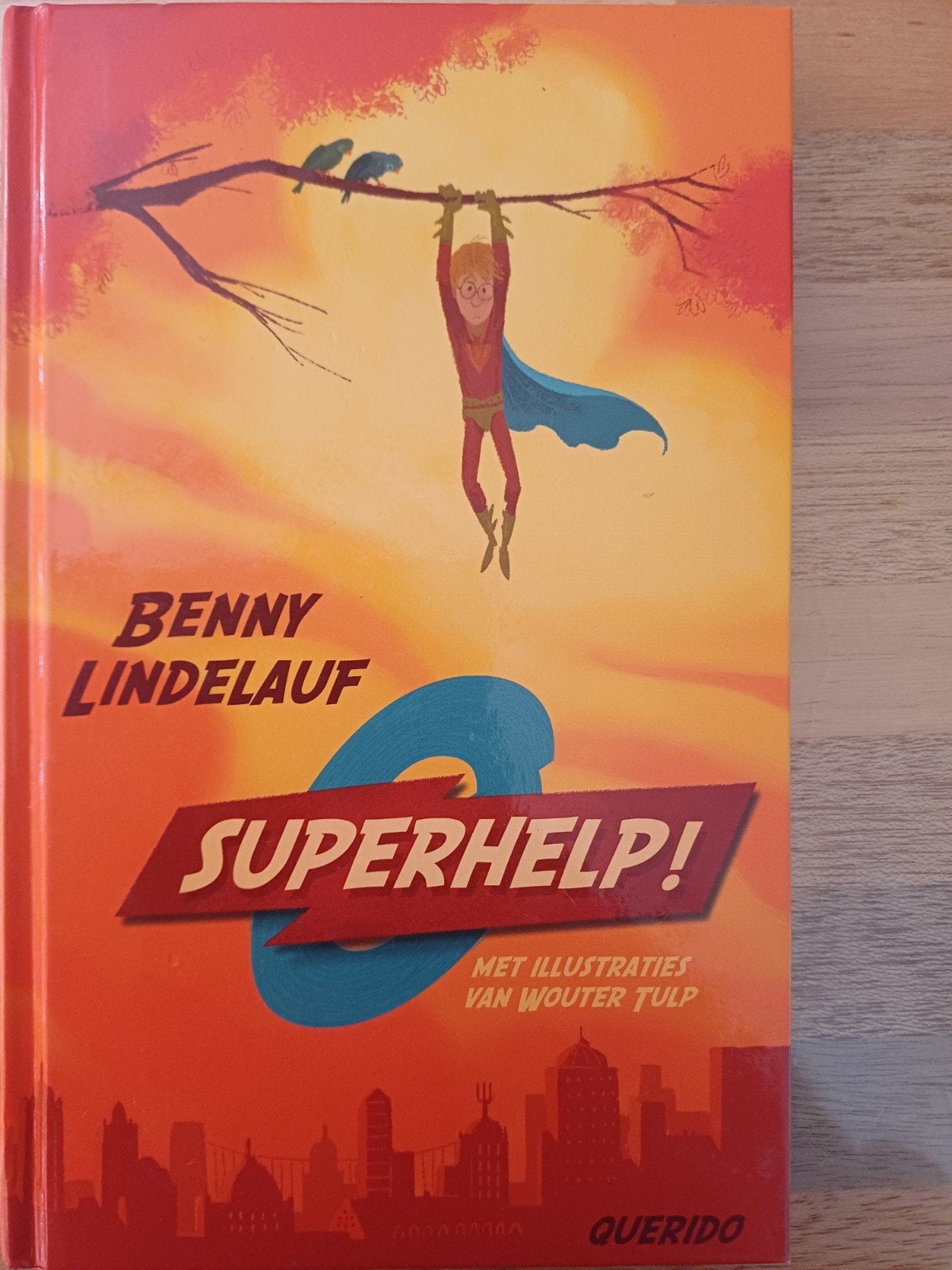 Benny Lindelauf - Superhelp, Fictie algemeen, Ophalen of Verzenden, Zo goed als nieuw, Benny Lindelauf