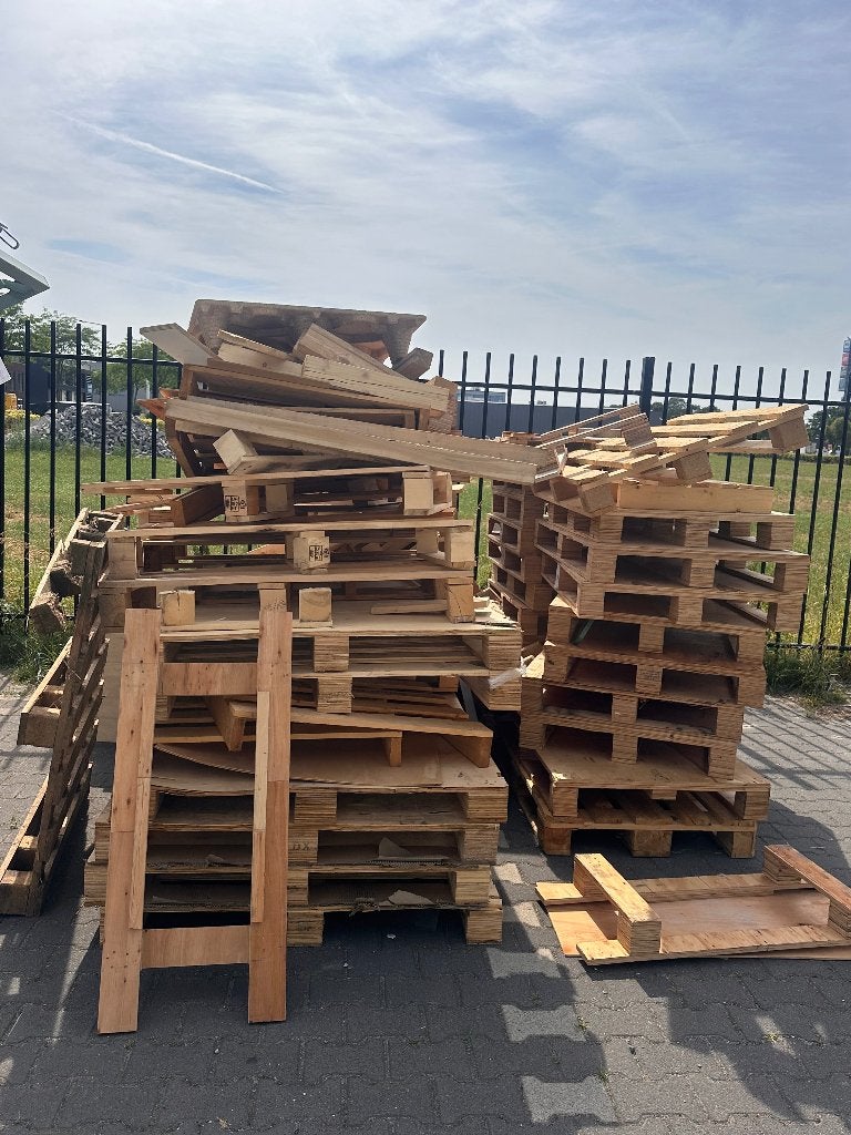 Gratis pallets – wekelijks af te halen, Ophalen, Gebruikt, 50 mm of meer, Pallet
