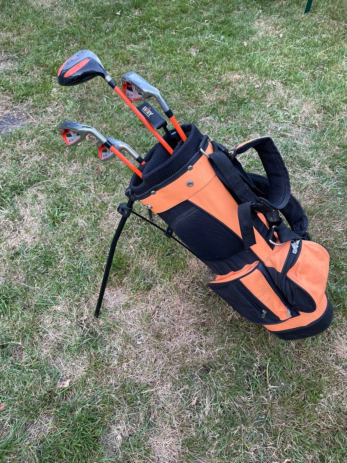 Elrey golftas en clubs voor kinderen, Sport en Fitness, Golf, Ophalen, Gebruikt, Tas