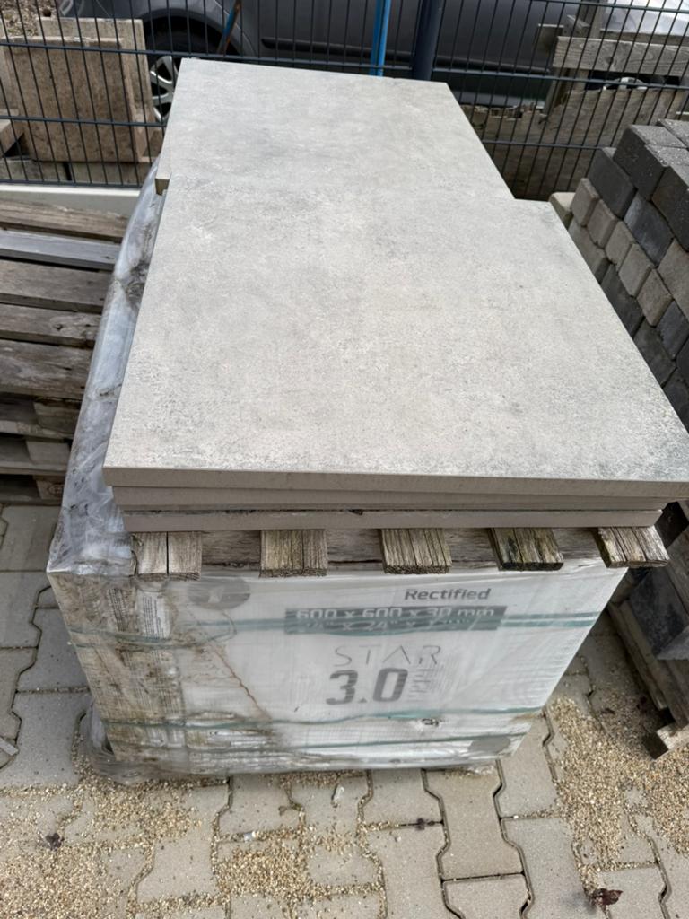 Keramische tegel 60x60., Tuin en Terras, Ophalen, Zo goed als nieuw, Keramiek, Terrastegels