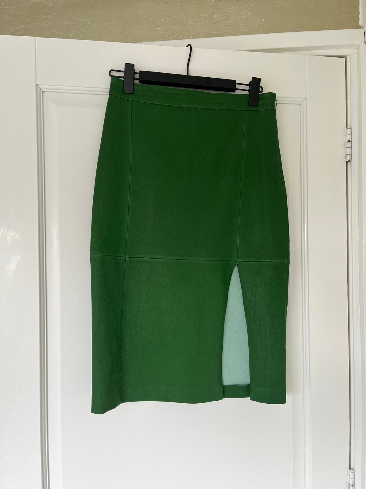 ENES zgan lamsleren koker rok met stretch groen mt. 38, Kleding | Dames, Maat 38/40 (M), Verzenden, Zo goed als nieuw, Onder de knie