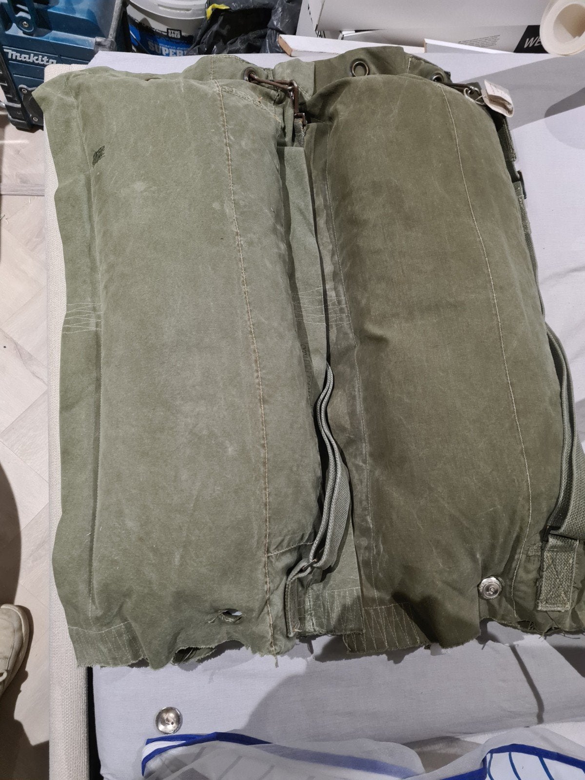 Stoere Stapelgoed (STGD) kussens van vintage legercanvas – s, Overige merken, Inclusief binnenkussen, Ophalen of Verzenden, Zo goed als nieuw