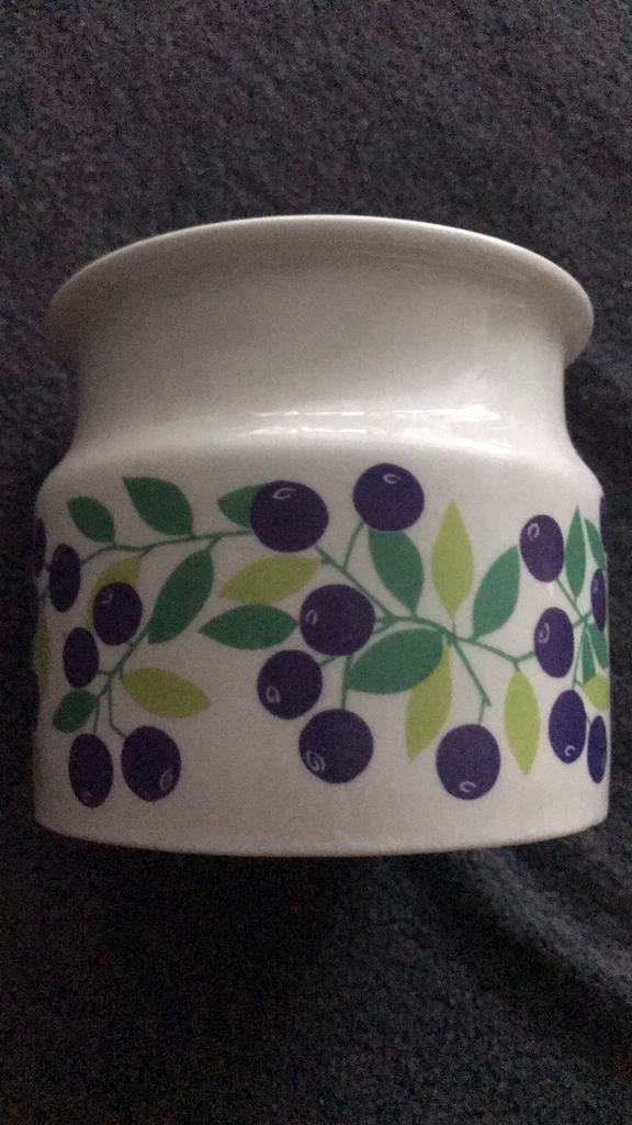 Arabia pot met bosbessen, Antiek en Kunst, Ophalen of Verzenden