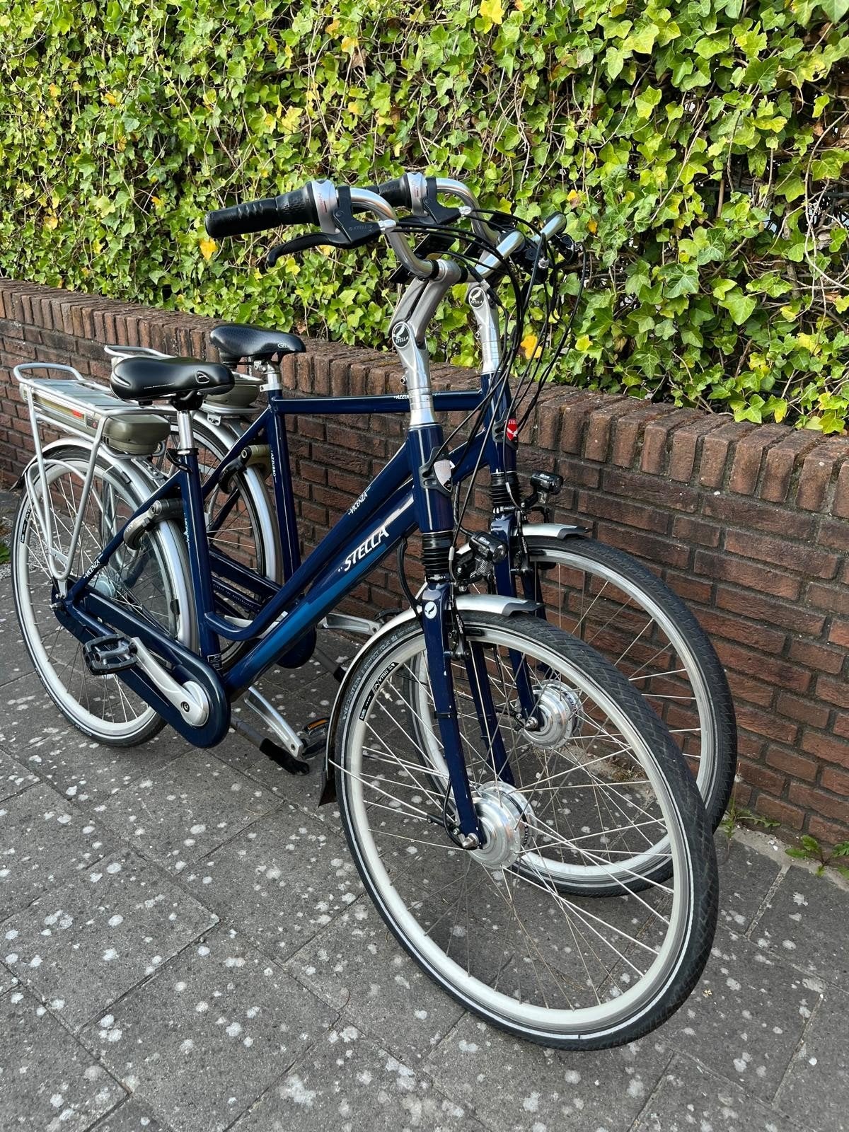 Elektrische fiets stella set, Zo goed als nieuw, 55 tot 59 cm, 30 tot 50 km per accu, Ophalen
